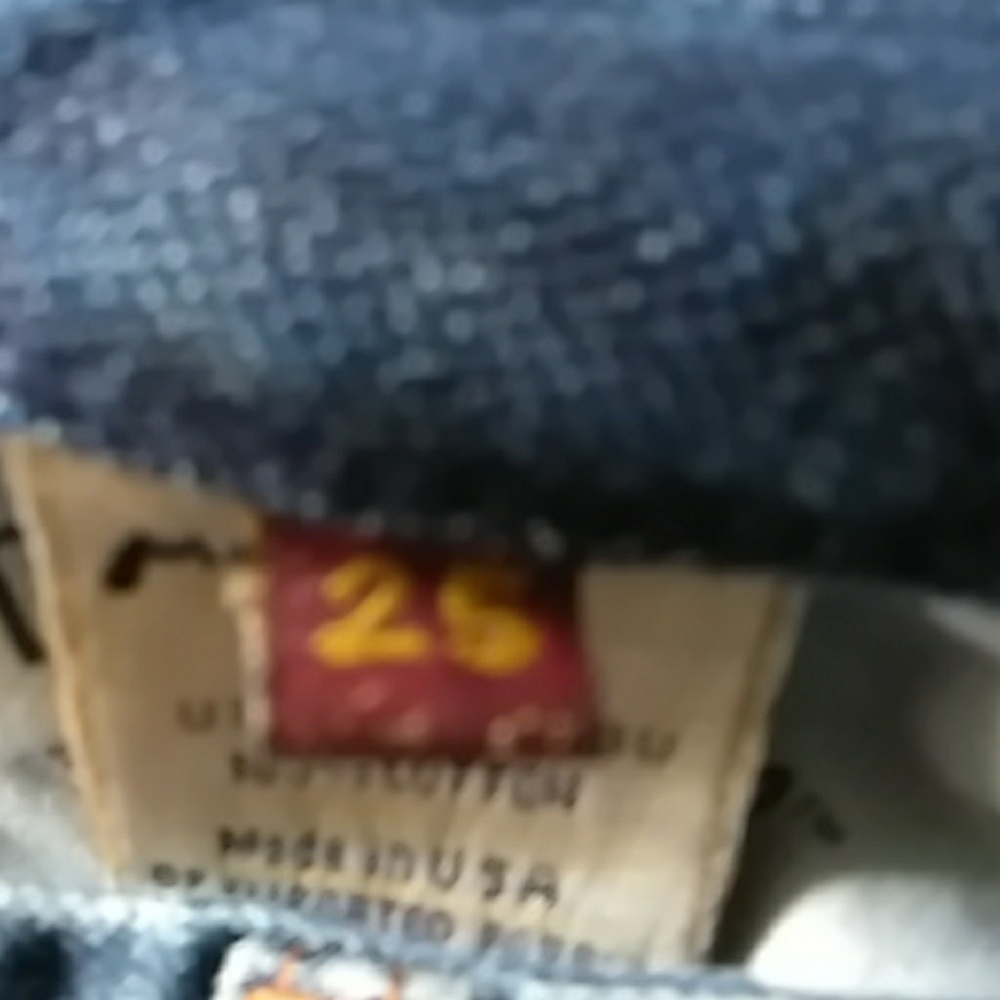 Jeans - Picture 4 of 4